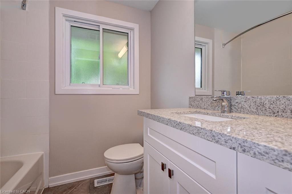 110 Conway Drive Property Photo 21