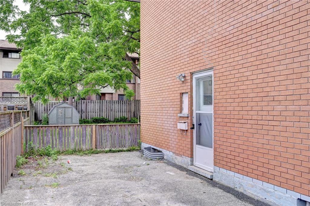110 Conway Drive Property Photo 28