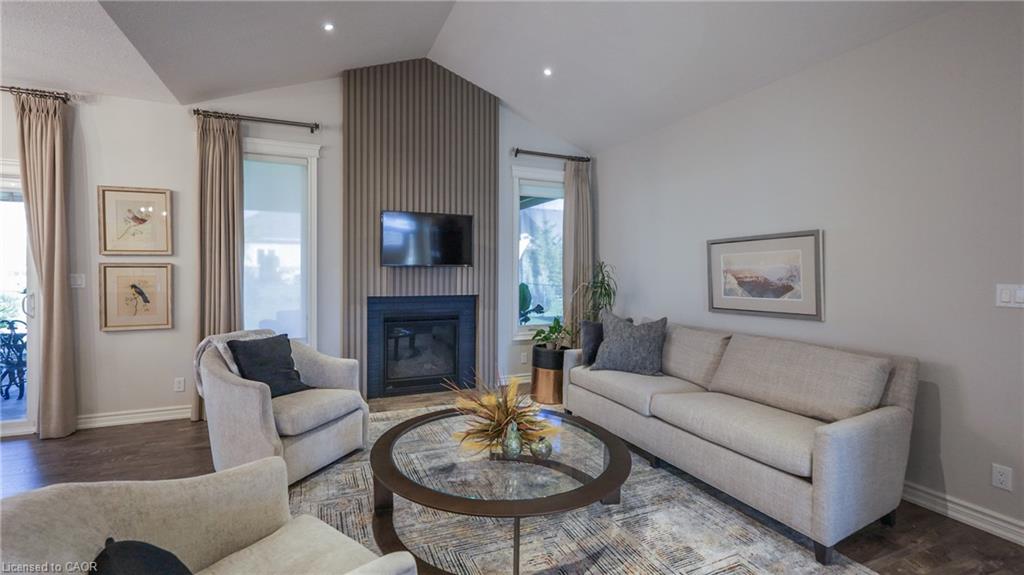 135 New Lakeshore Road Property Photo 6