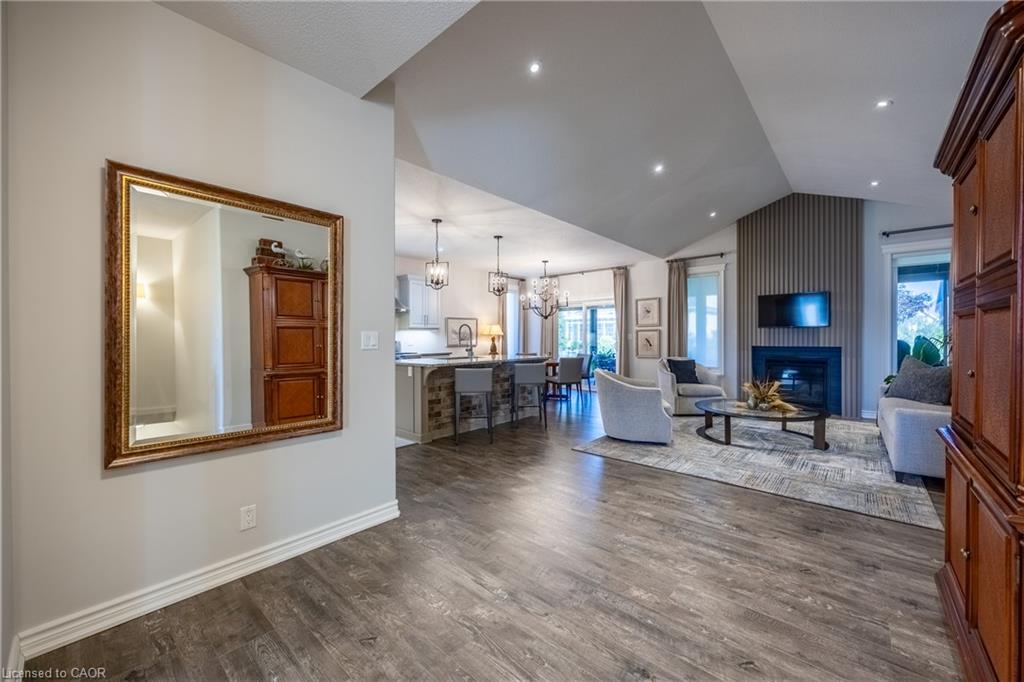 135 New Lakeshore Road Property Photo 7