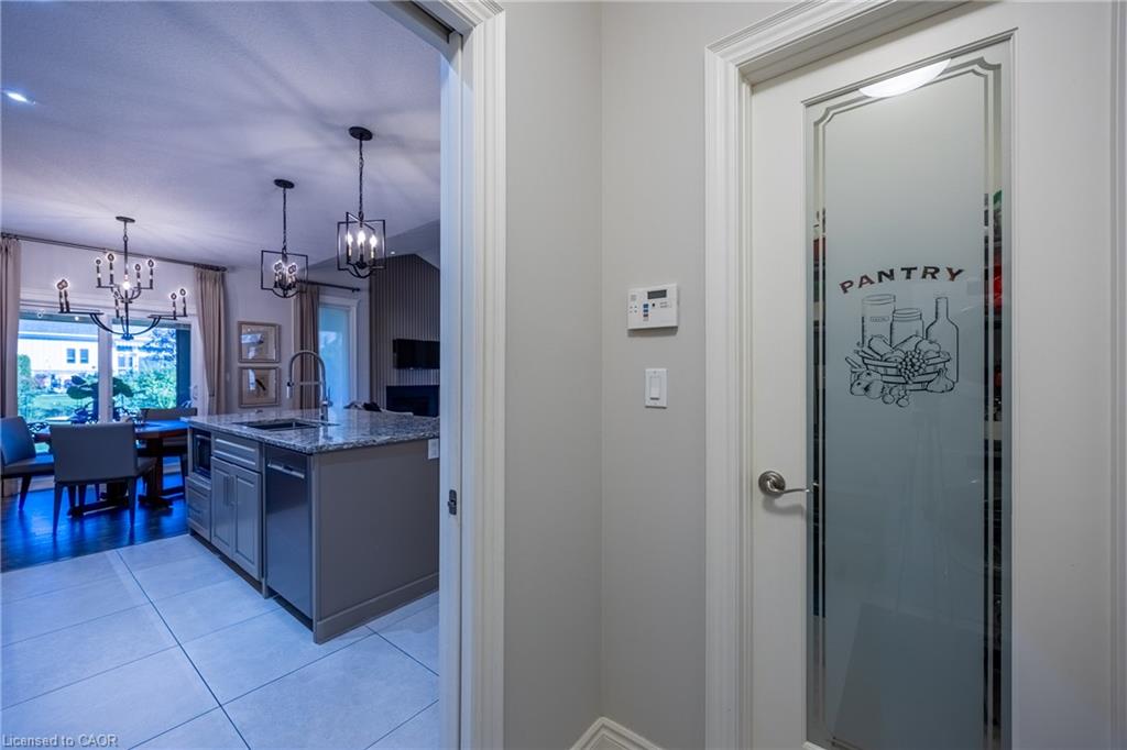 135 New Lakeshore Road Property Photo 13