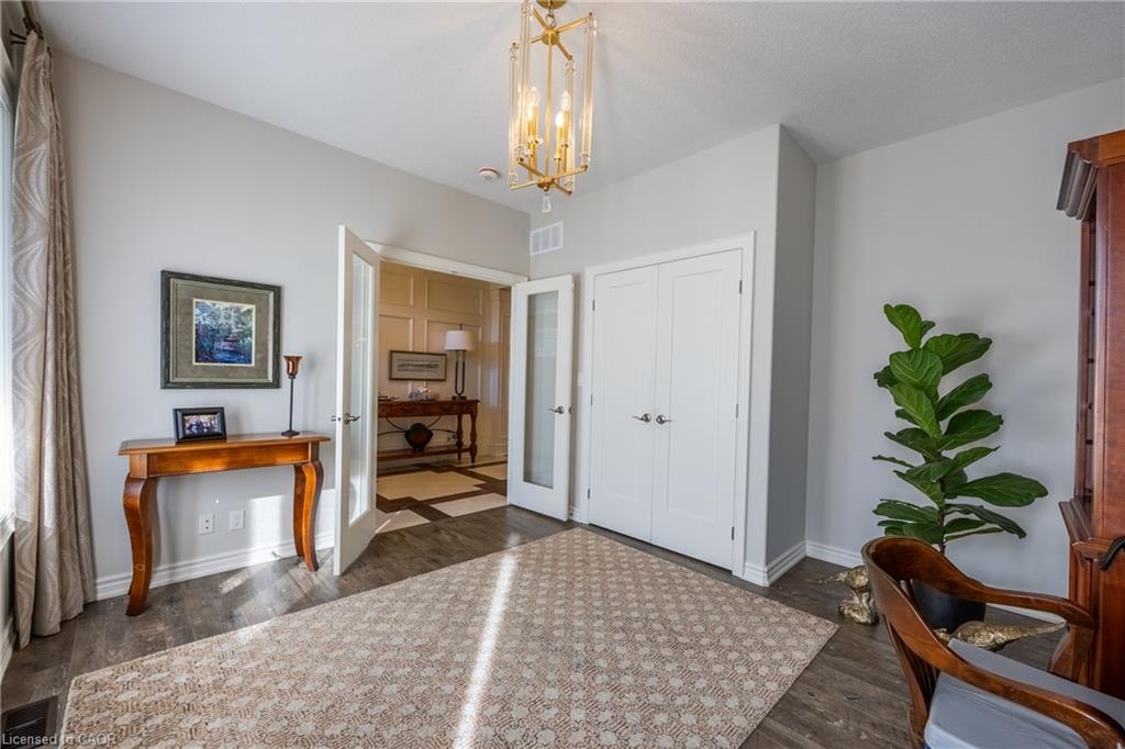 135 New Lakeshore Road Property Photo 15