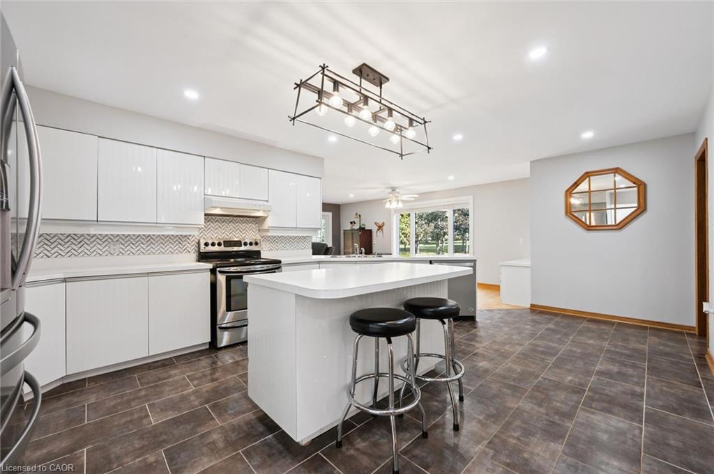 152043 12th Line Property Photo 10