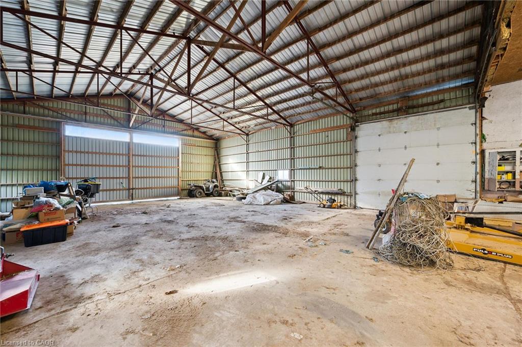 152043 12th Line Property Photo 43
