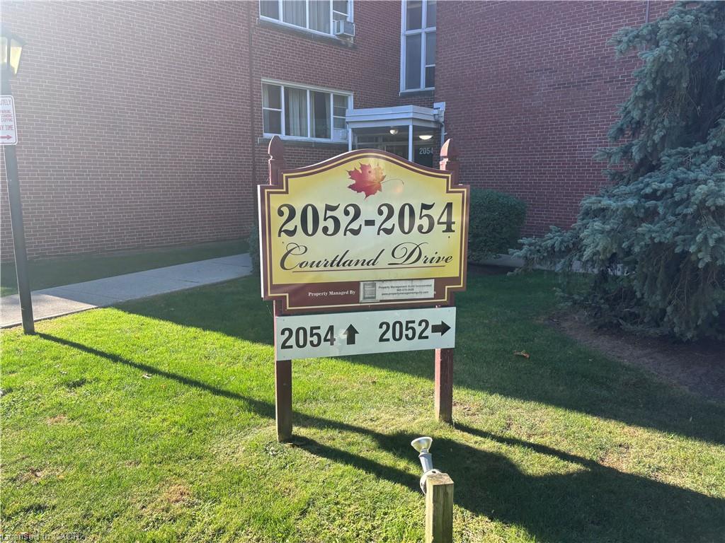 404-2054 Courtland Drive Property Photo 2