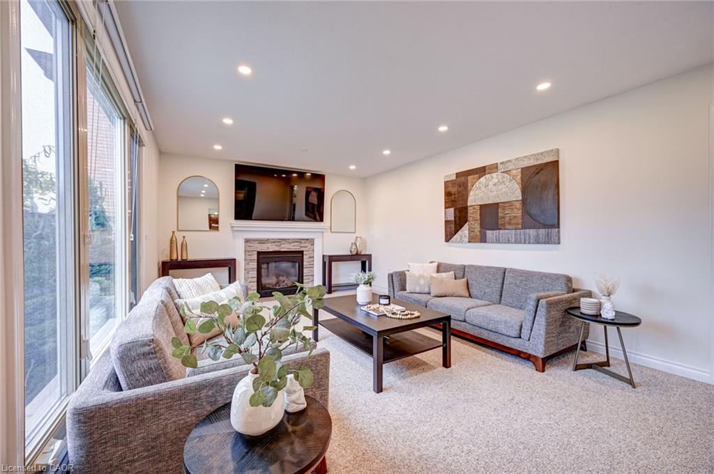 29 Napoleon Drive Property Photo 10