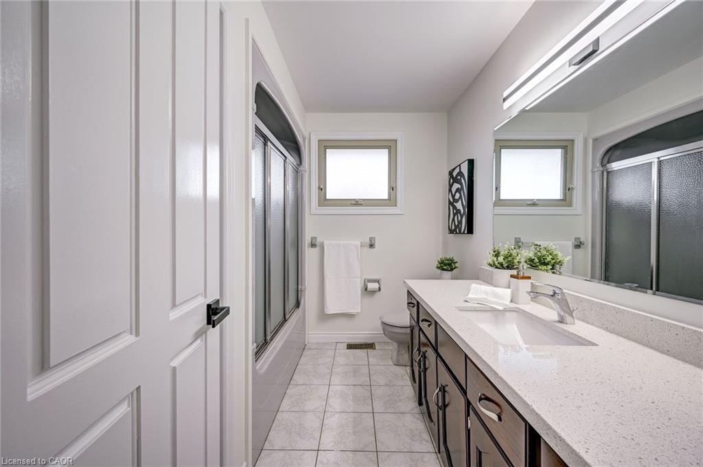 29 Napoleon Drive Property Photo 21