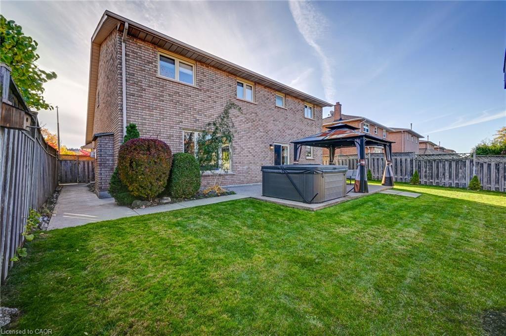 29 Napoleon Drive Property Photo 23