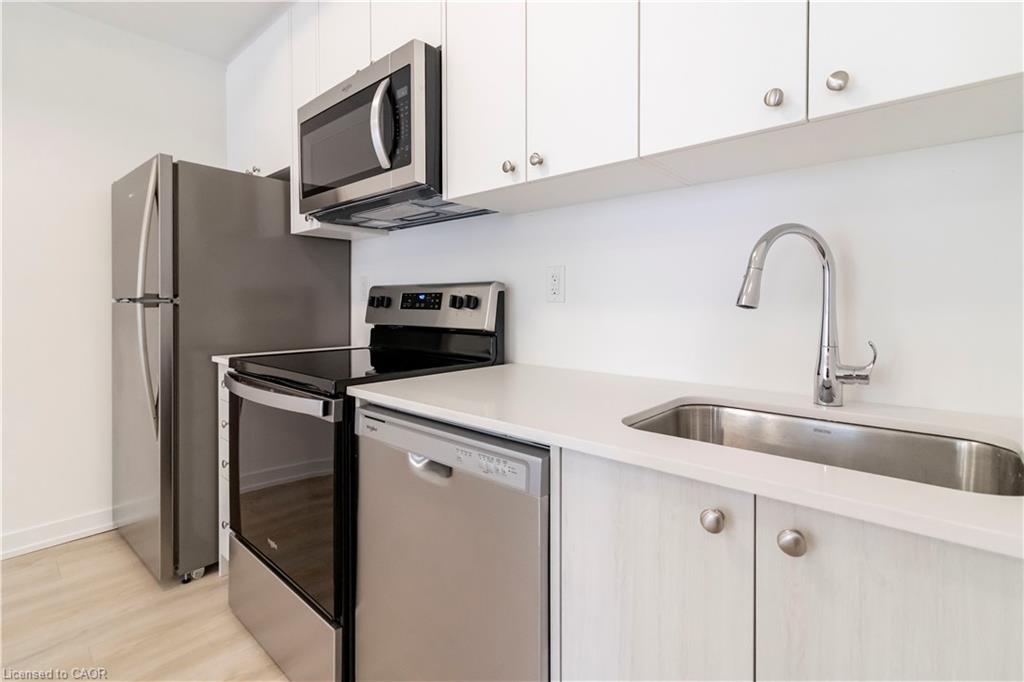 M11-40 Palace Street Property Photo 4