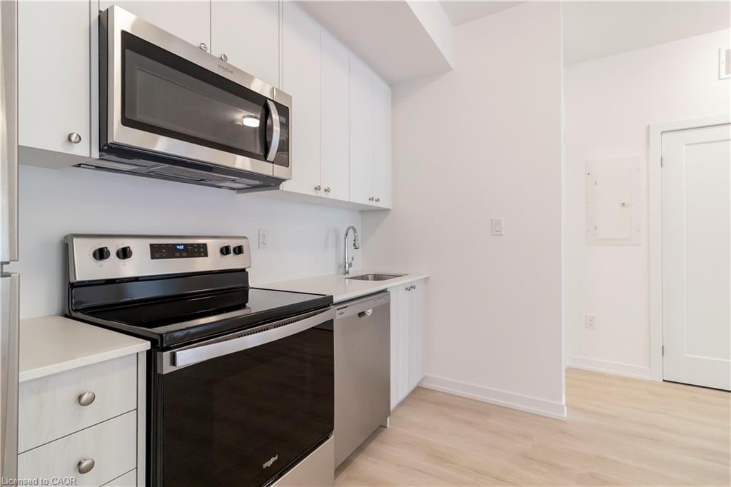 M11-40 Palace Street Property Photo 5