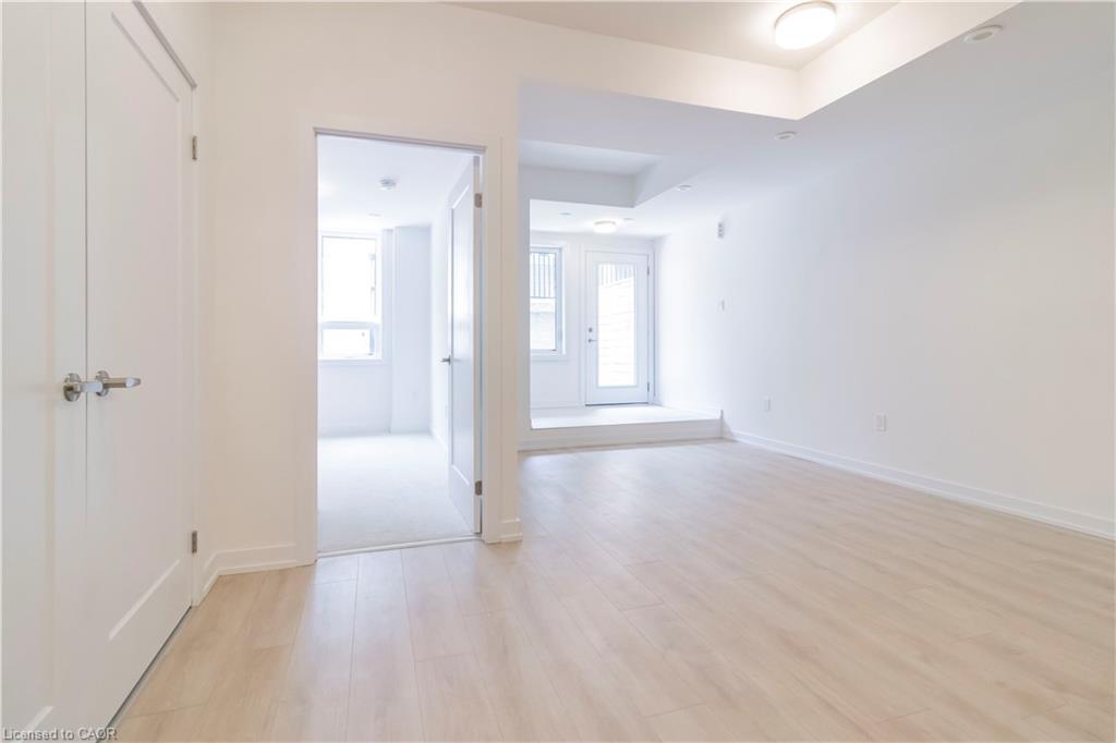 M11-40 Palace Street Property Photo 11