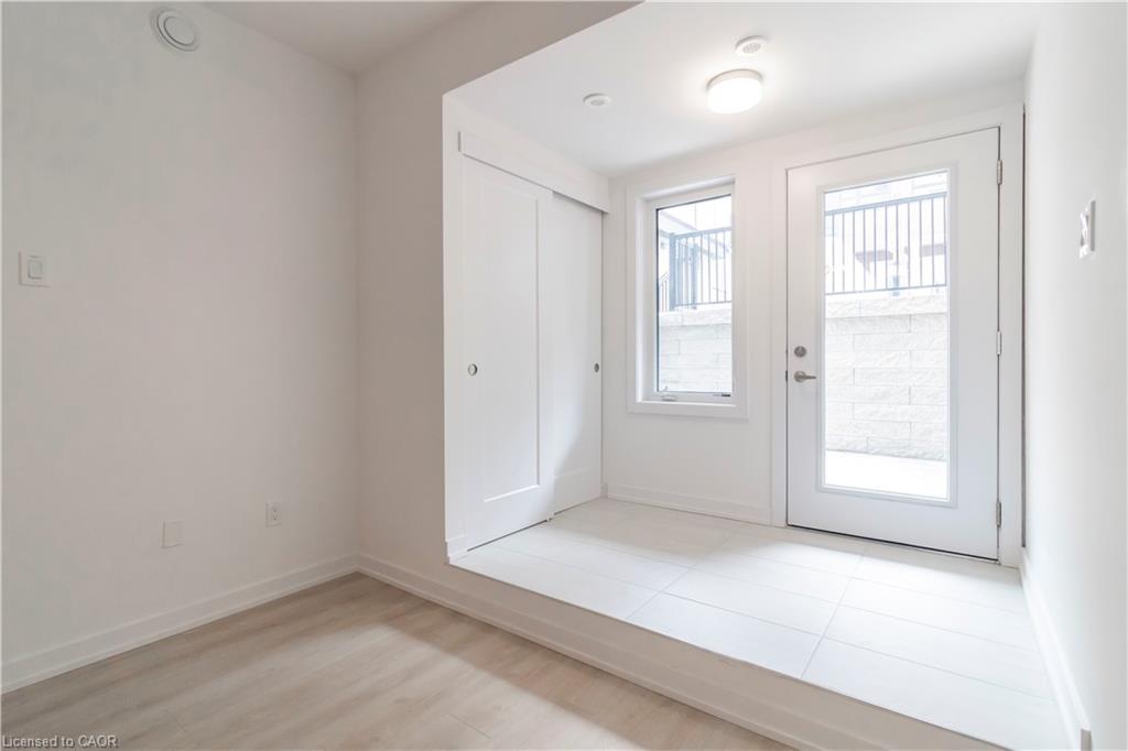 M11-40 Palace Street Property Photo 21
