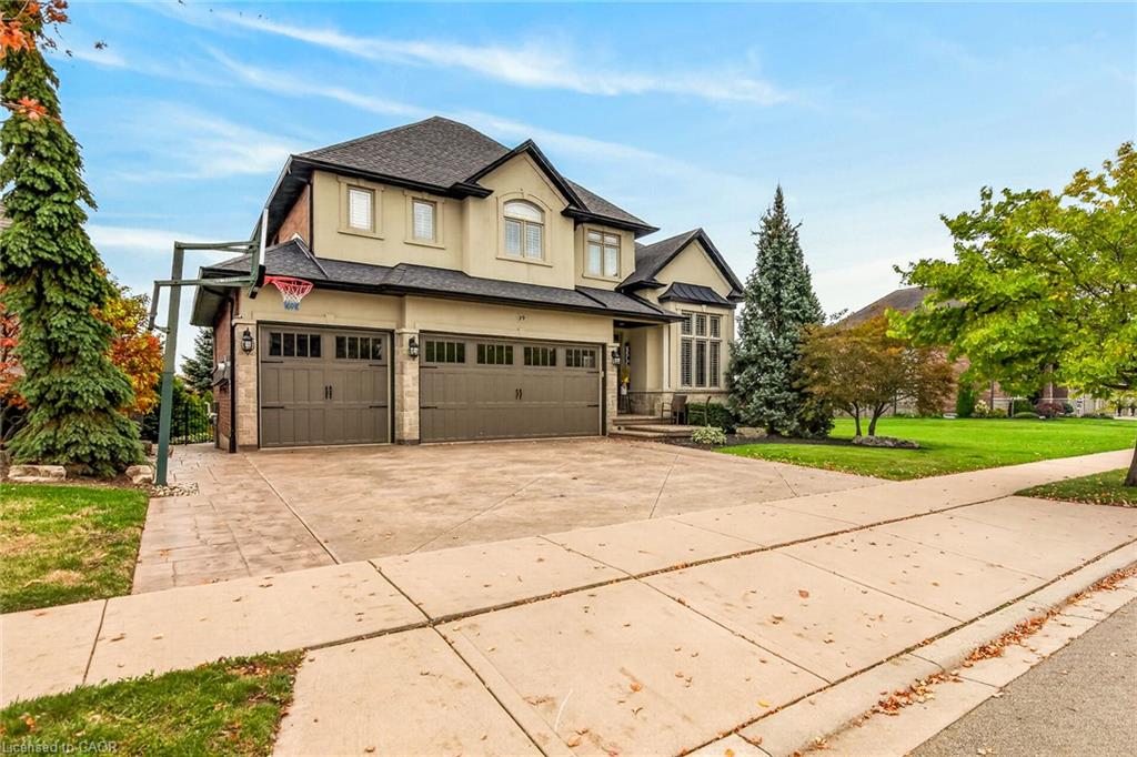 19 Greti Drive Property Photo 2