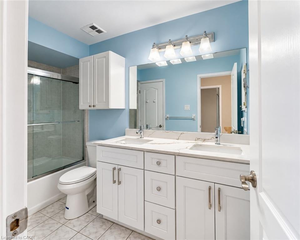 6143 Snowy Owl Crescent Property Photo 26