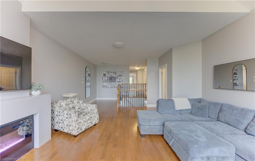 231 Steepleridge Street Property Photo 19