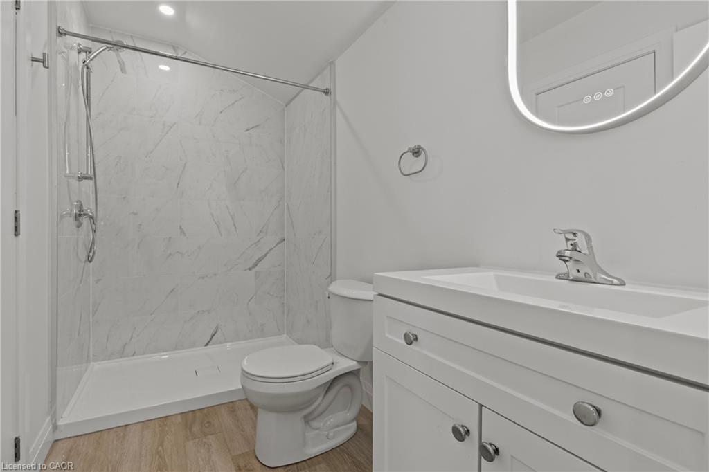 2-362 Gatfield Avenue Property Photo 14