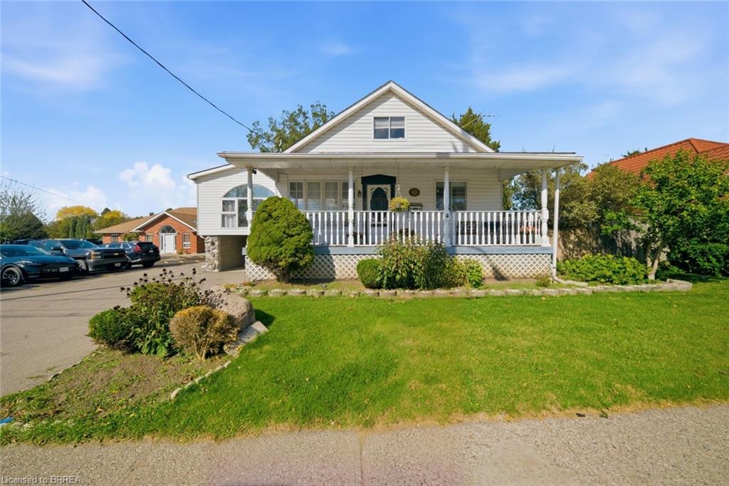 986 Colborne Street Property Photo 1
