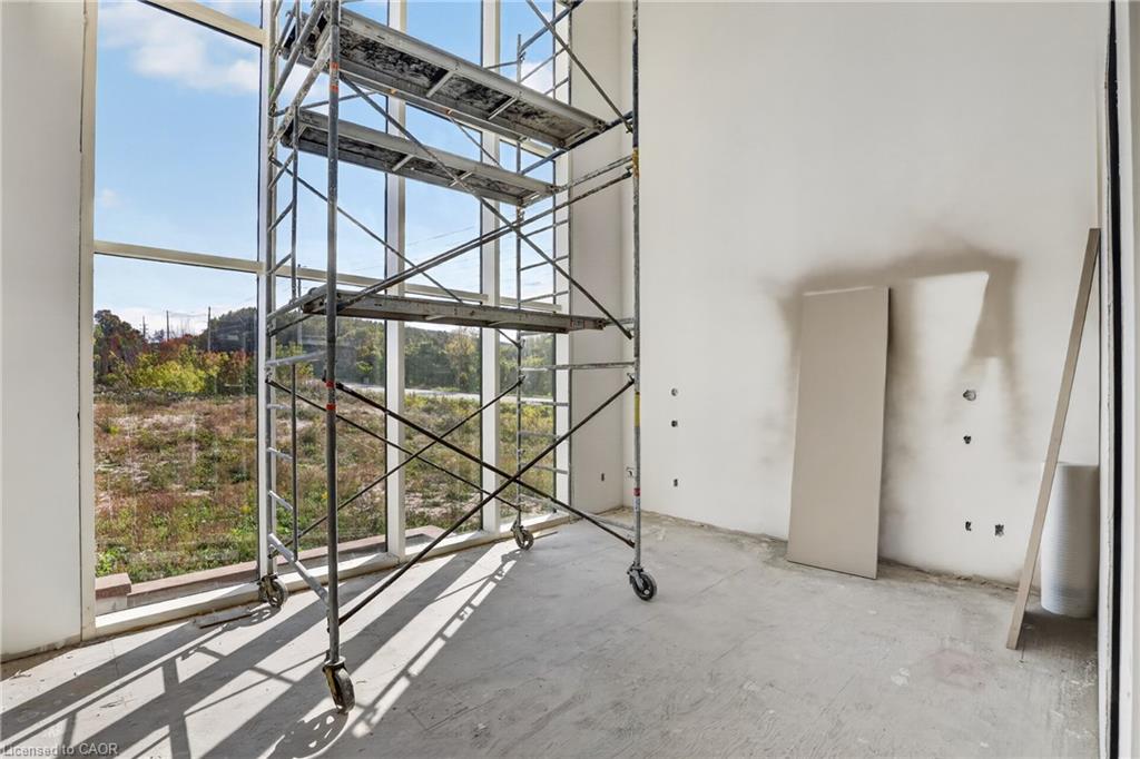 1 Meadowlark Way Property Photo 16