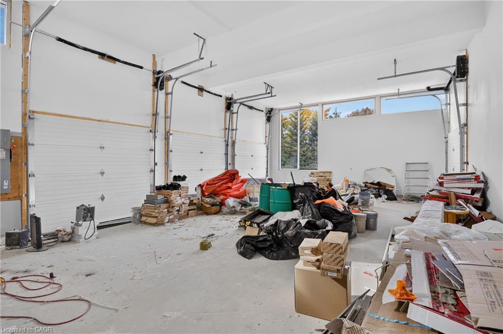 1 Meadowlark Way Property Photo 36