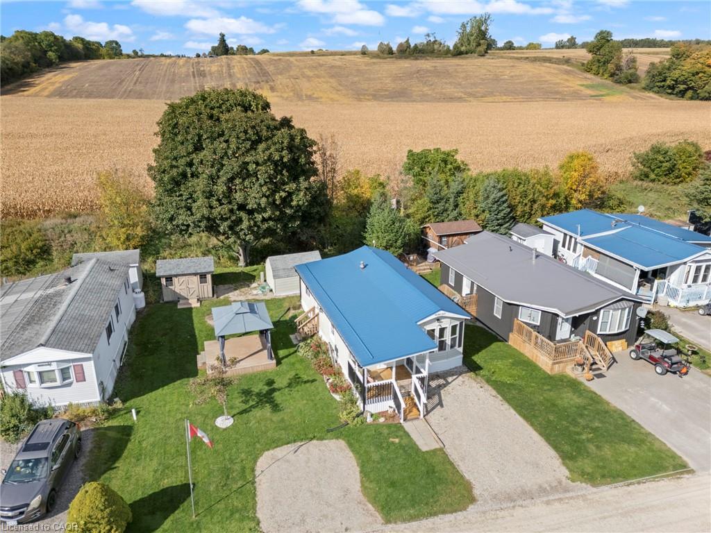 60-495856 10th Line Property Photo 3