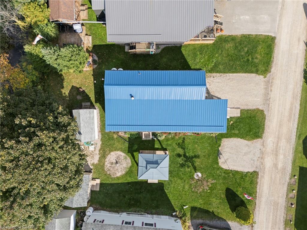 60-495856 10th Line Property Photo 5