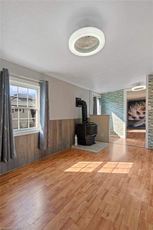 60-495856 10th Line Property Photo 31