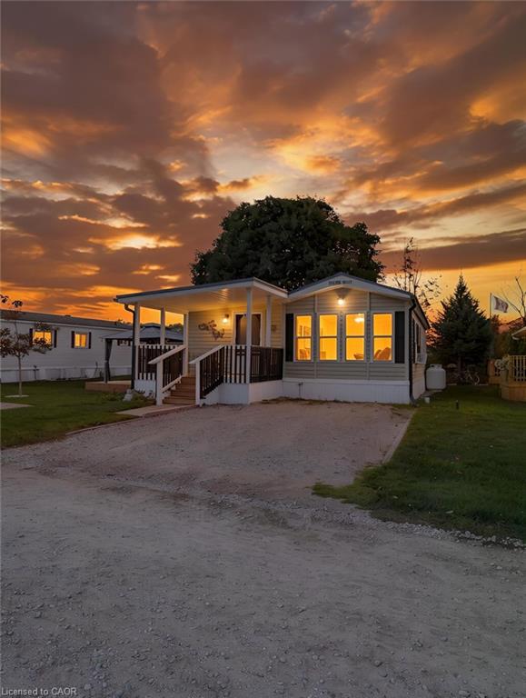 60-495856 10th Line Property Photo 32