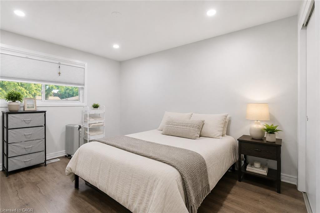 6562 Glengate Street Property Photo 15