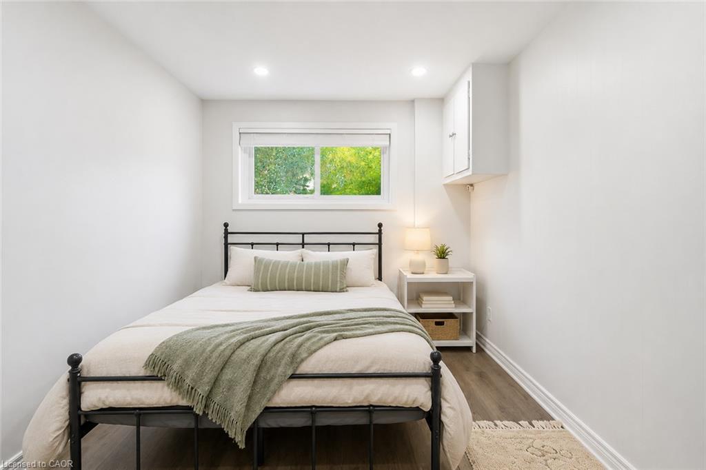 6562 Glengate Street Property Photo 16