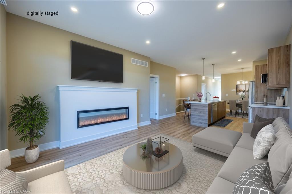 248 Lafayette Street E Property Photo 14