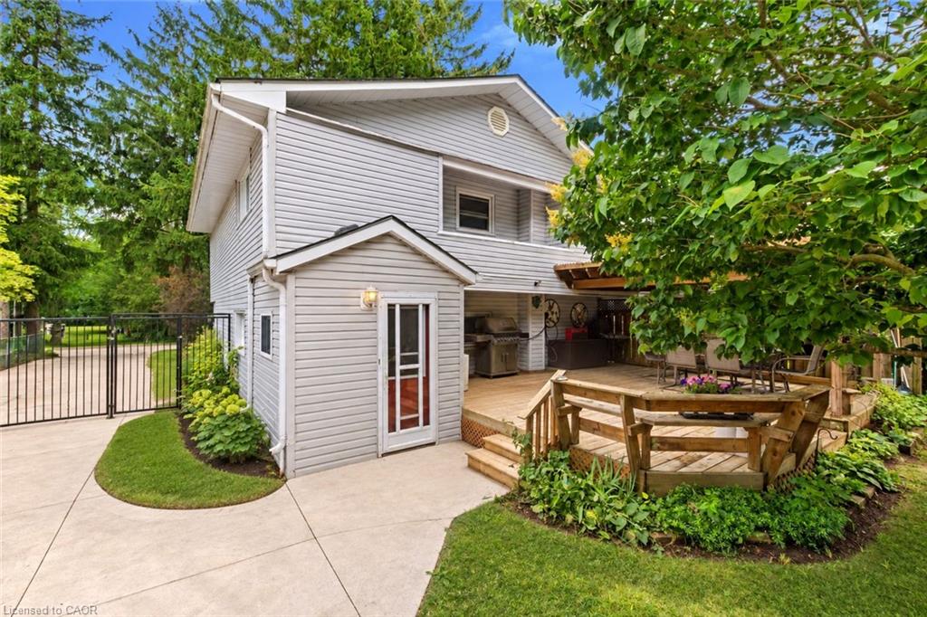 168 Asmus Street Property Photo 4