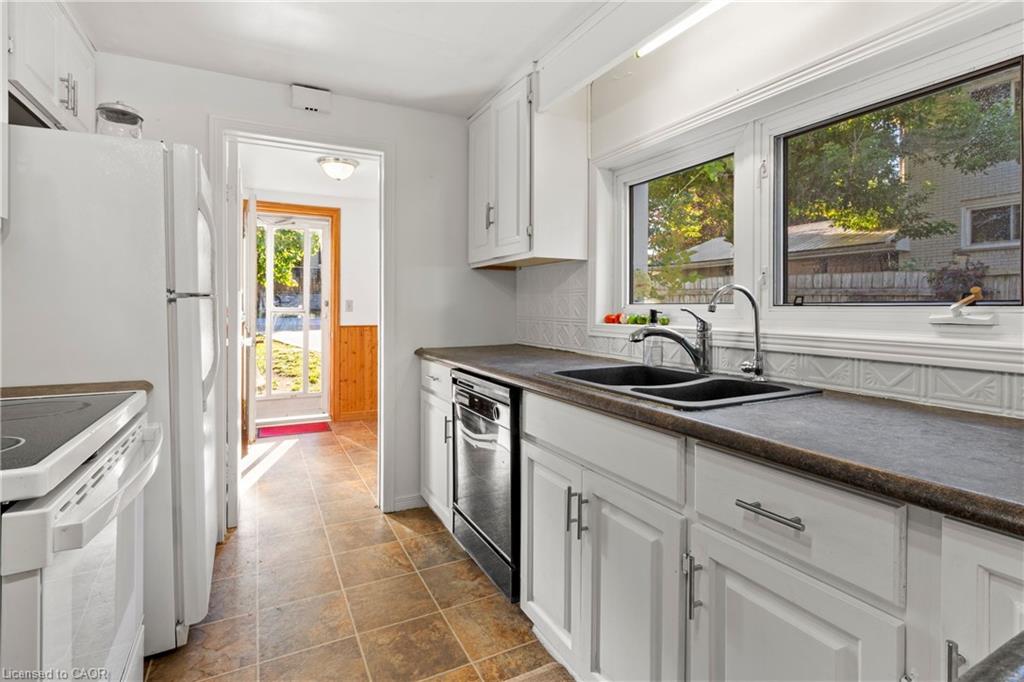 168 Asmus Street Property Photo 18