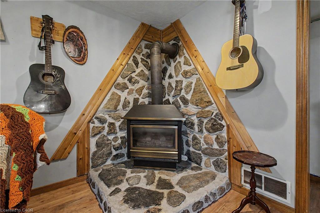 168 Asmus Street Property Photo 22