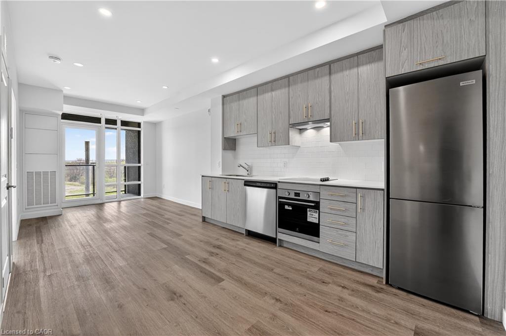 321-461 Green Road Property Photo 1