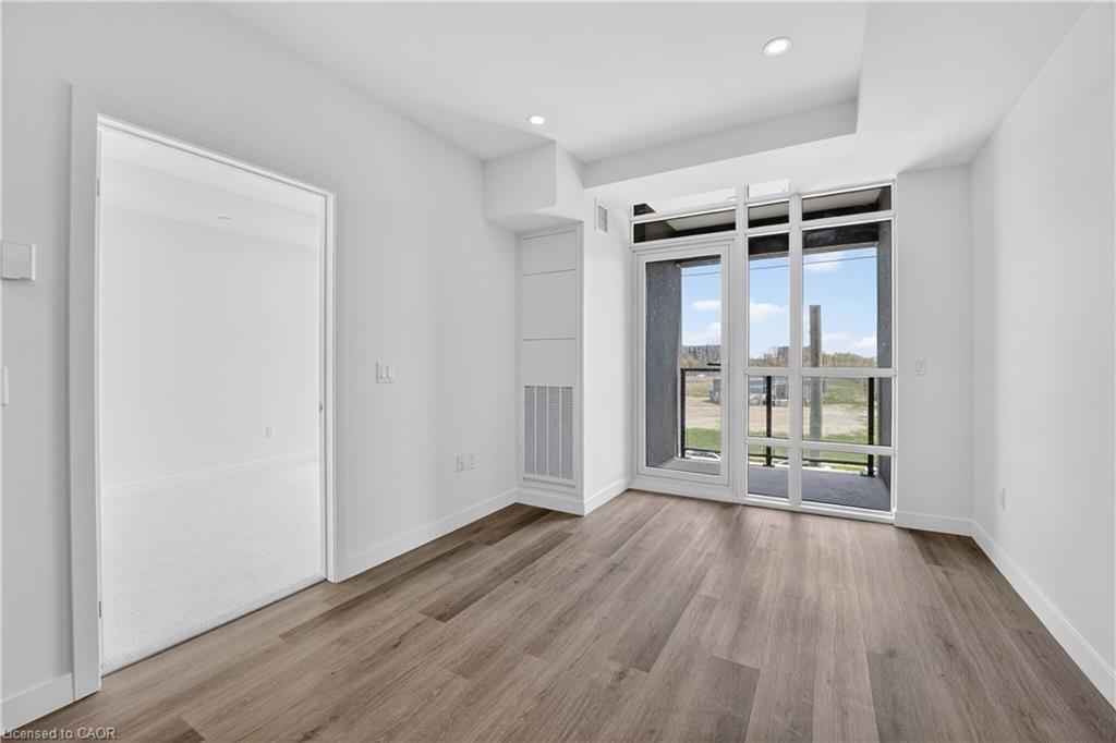 321-461 Green Road Property Photo 16