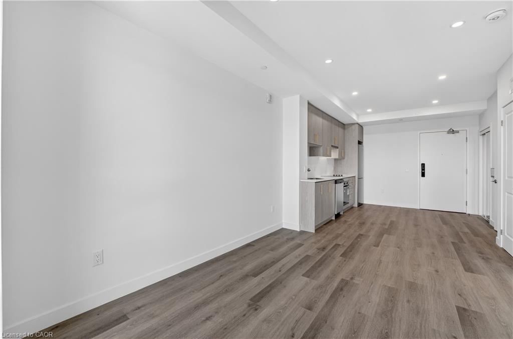 321-461 Green Road Property Photo 19