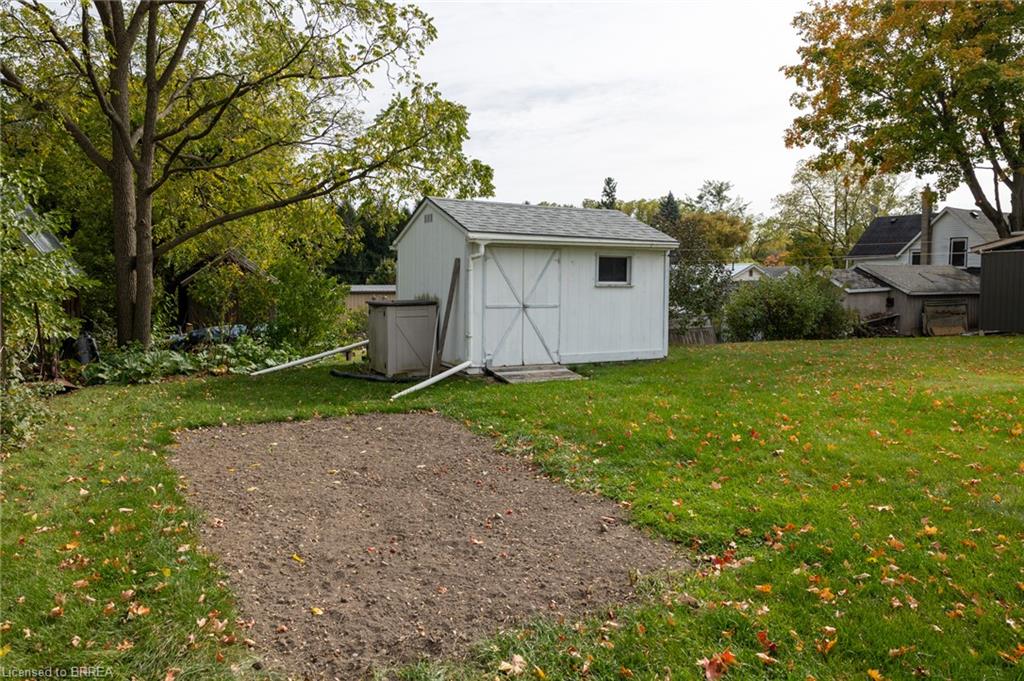 60 Simcoe Street Property Photo 8