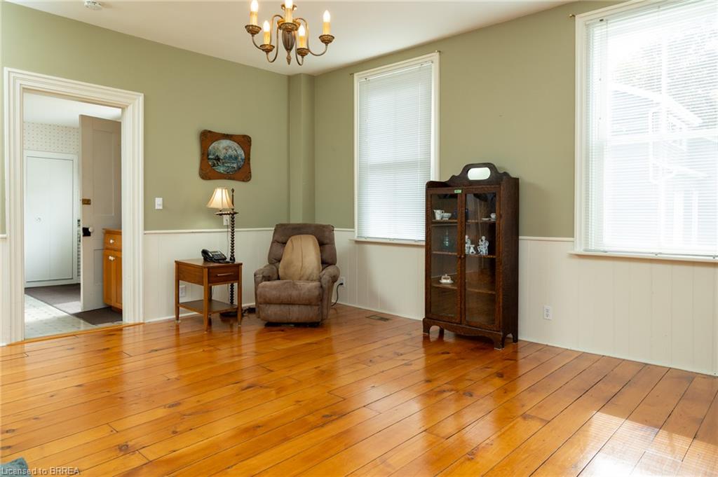 60 Simcoe Street Property Photo 14