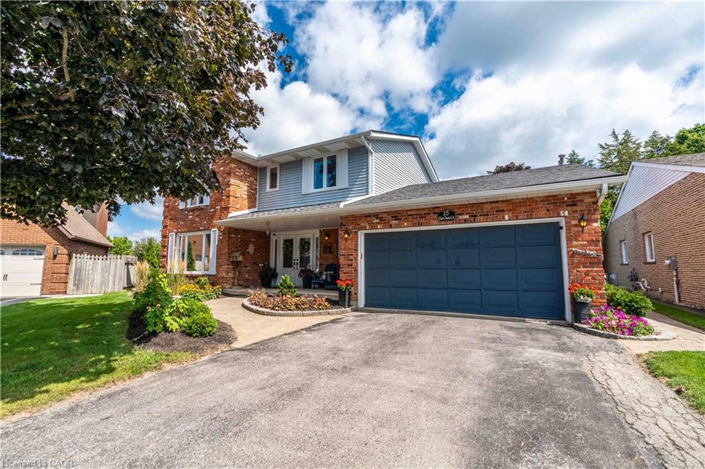 15 Clare Innis Court Property Photo 2