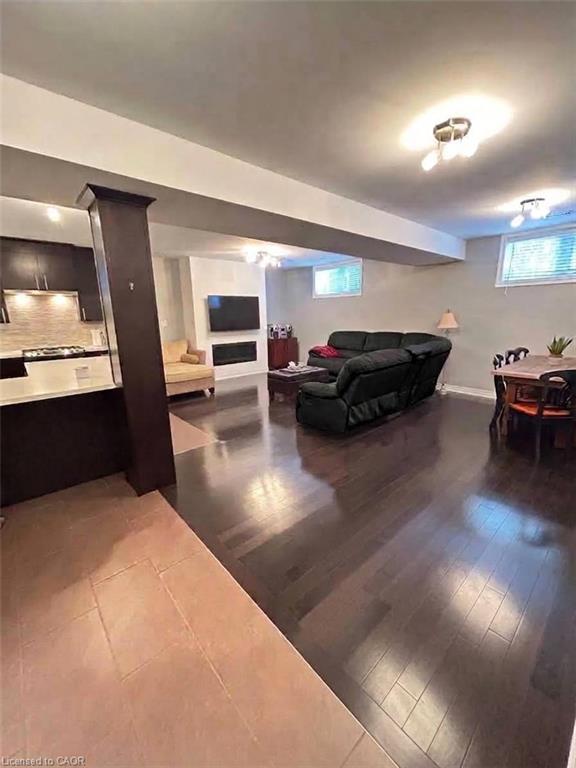 545 Eaglewood Drive Property Photo 4