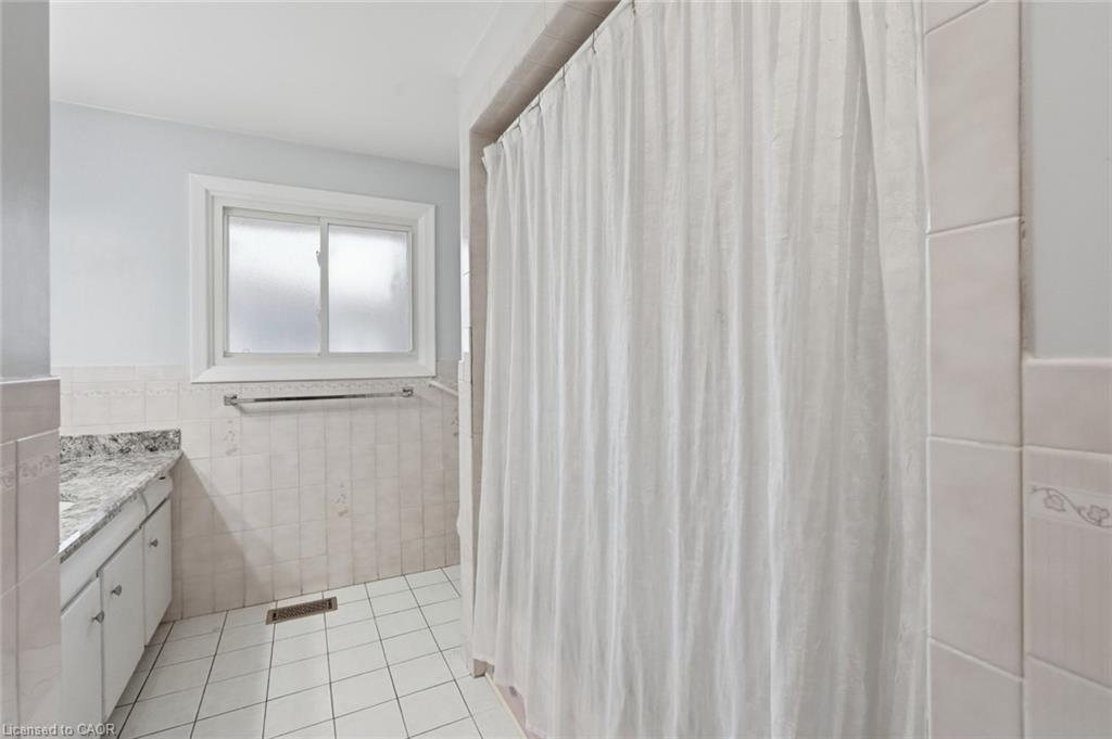 19 Ellingwood Avenue Property Photo 18
