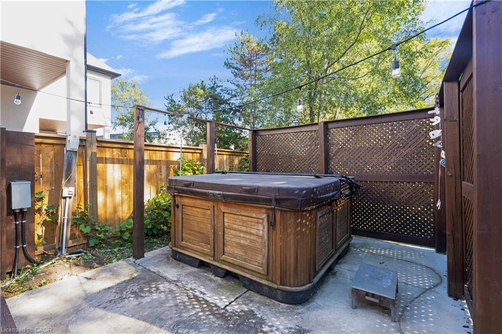 2086 Bridge Road Property Photo 38