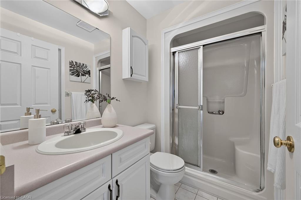 4-4108 Loganberry Court Property Photo 32