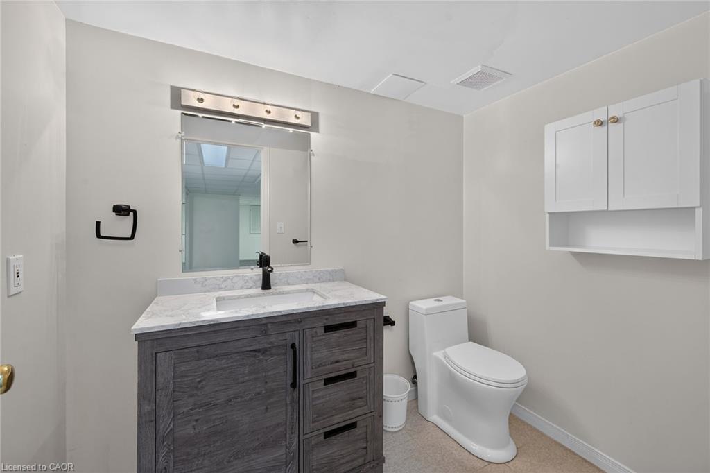 4-4108 Loganberry Court Property Photo 45