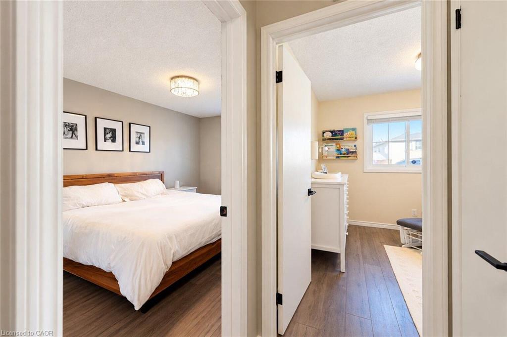6 Sandra Crescent Property Photo 12