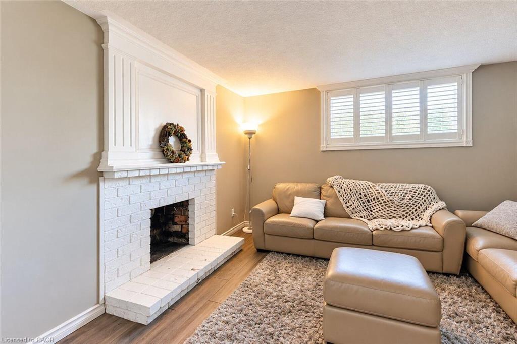 6 Sandra Crescent Property Photo 19