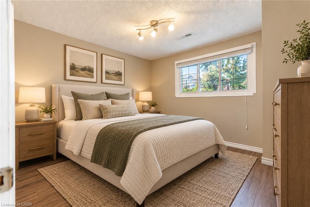 6 Sandra Crescent Property Photo 21