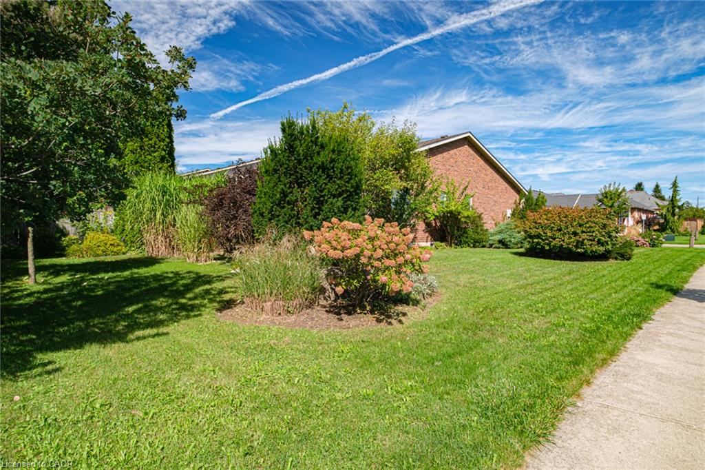 2 Millcroft Drive Property Photo 33