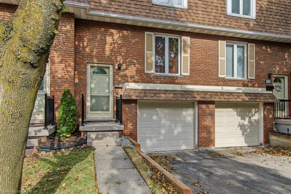 1535 Westminster Place Property Photo 3