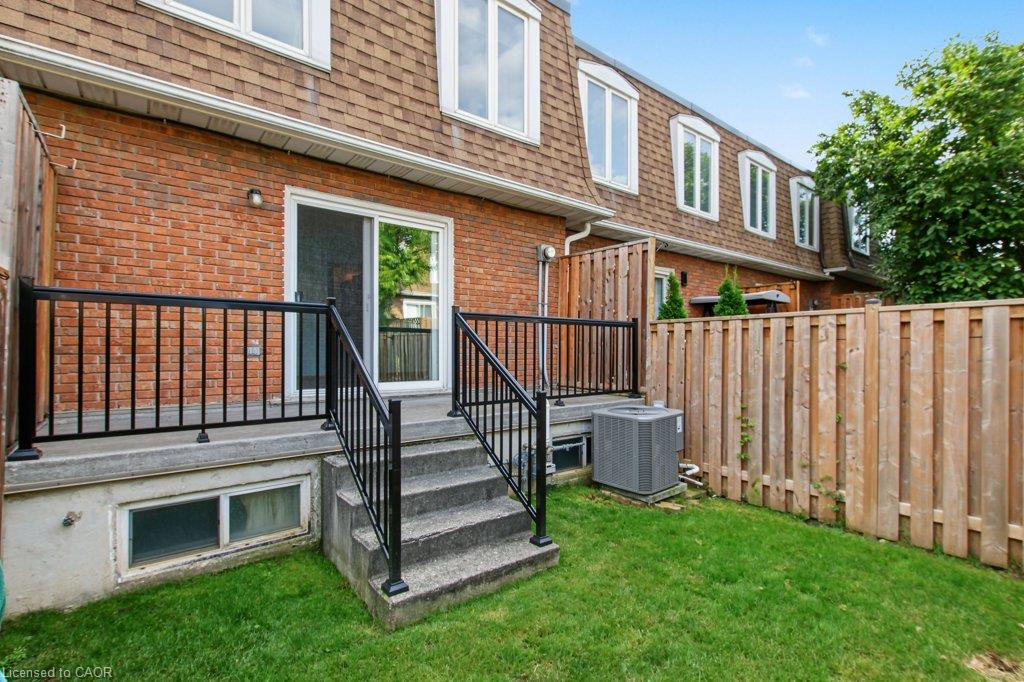 1535 Westminster Place Property Photo 30